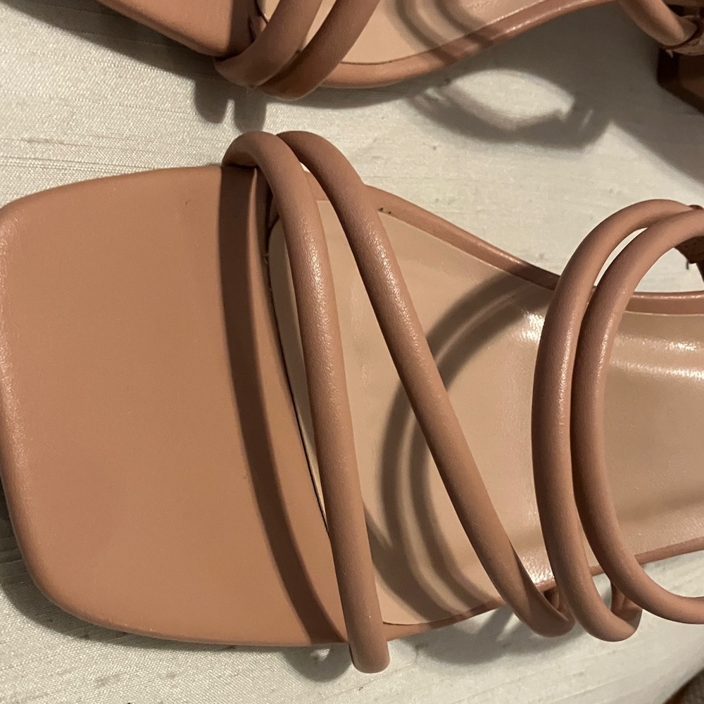 A New Day. Sz 8 , taupe -tan slip ons with sturdy 2.5” heel. Great color n goes - Picture 6 of 12